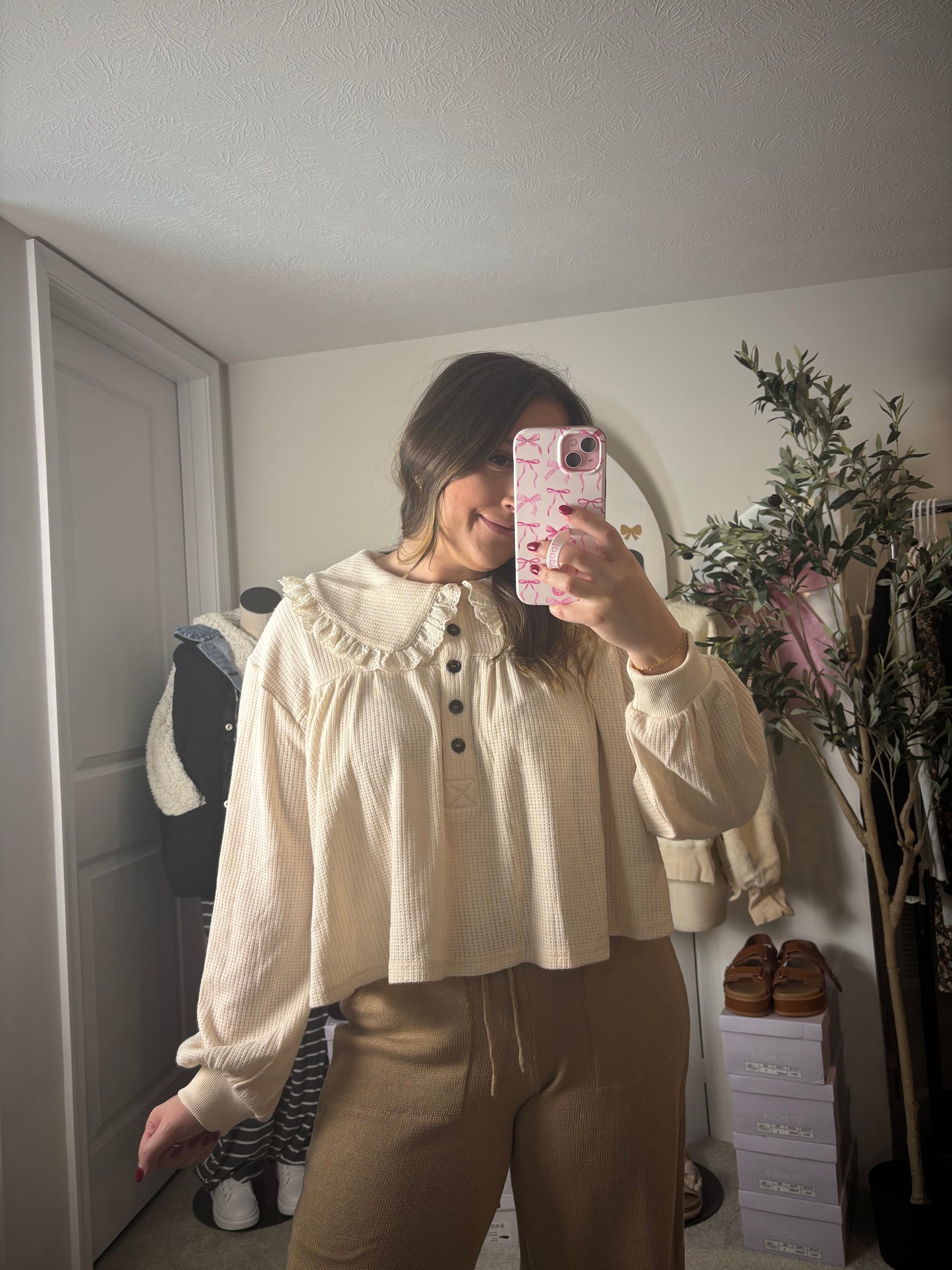 THE JACKIE ~ RUFFLED WAFFLE HENLEY