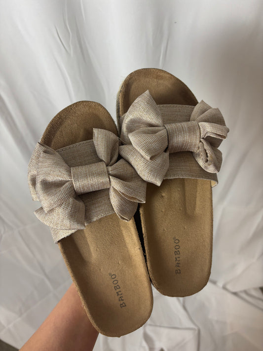 Bow Linen Sandals