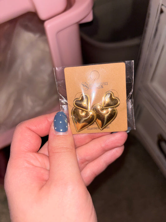 GOLD HEART DROP EARRINGS