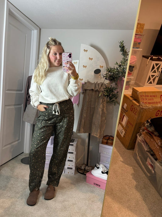 Ditsy Floral Green Pants