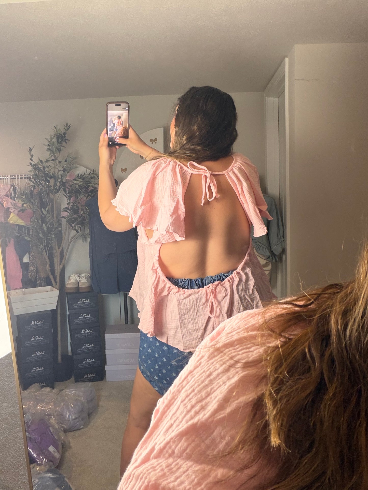 PINK GAUZE OPEN BACK TOP