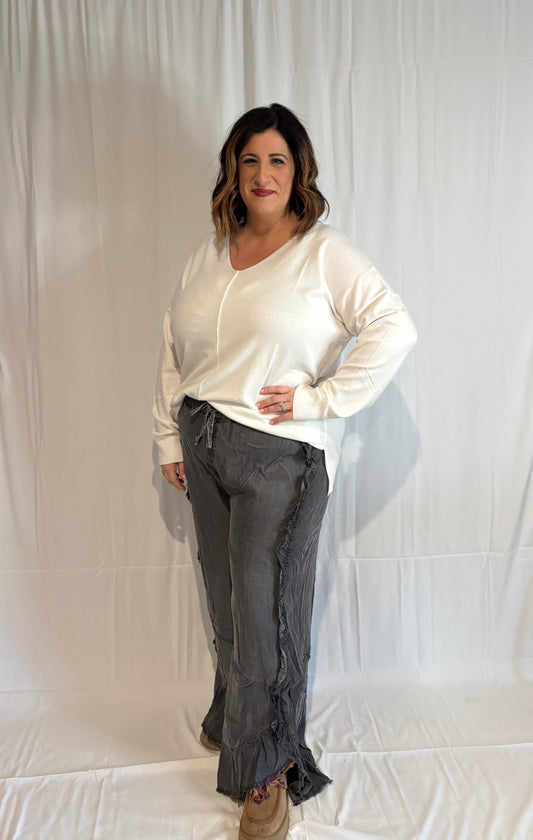 Lightweight Ivory Sweater - PLUS