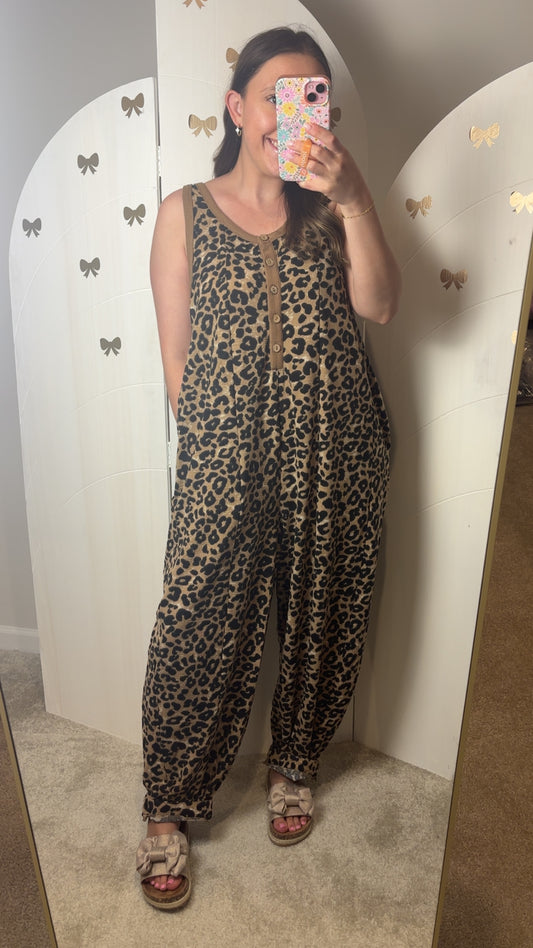 Leopard Jumper